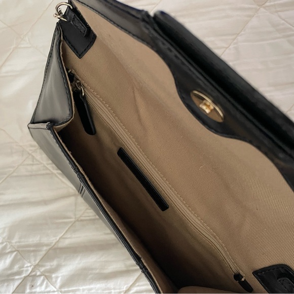 Banana Republic Envelope Clutch with Buckle - Picture 4 of 4